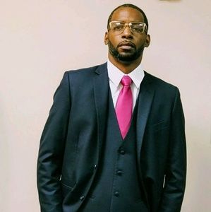 Meet your Posher, Jerrod